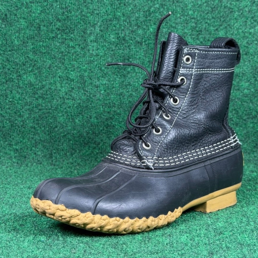 LL Bean Boots 8 Inch Black Tumbled Leather Duck Boots Mens 8 M USA Made 06009